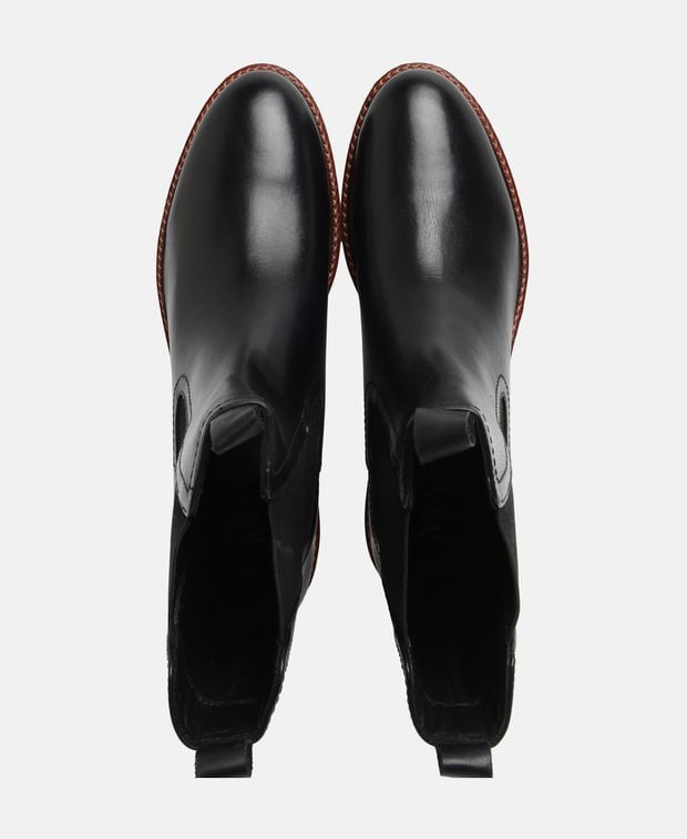 Chelsea Boots