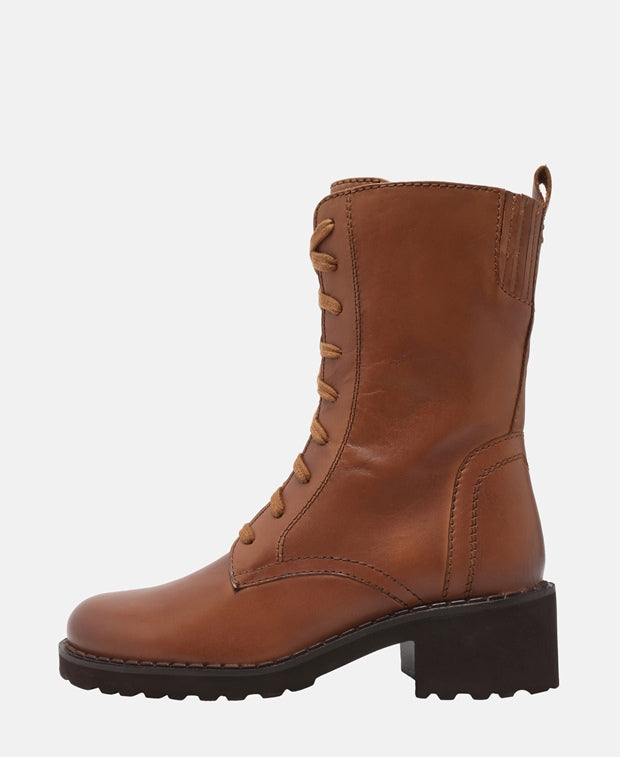 Schnürboots