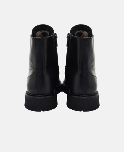 Schnürstiefeletten