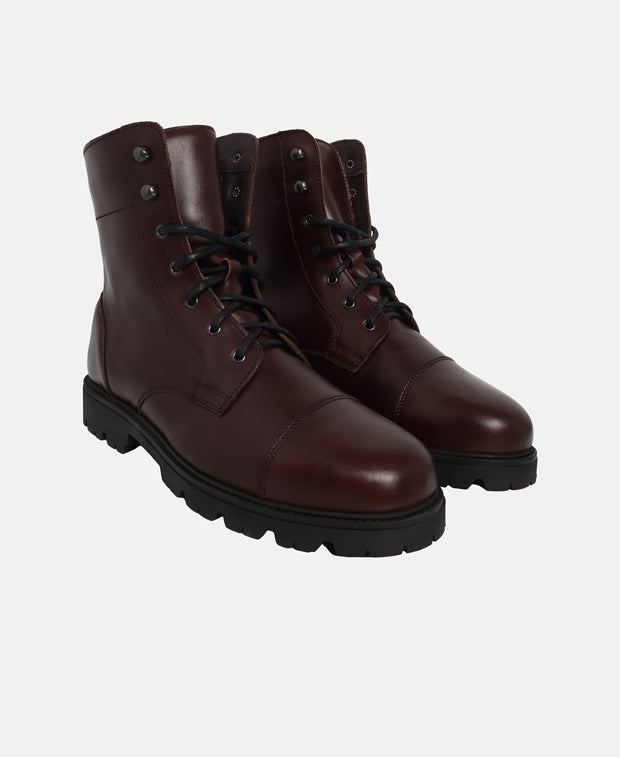 Schnürstiefeletten