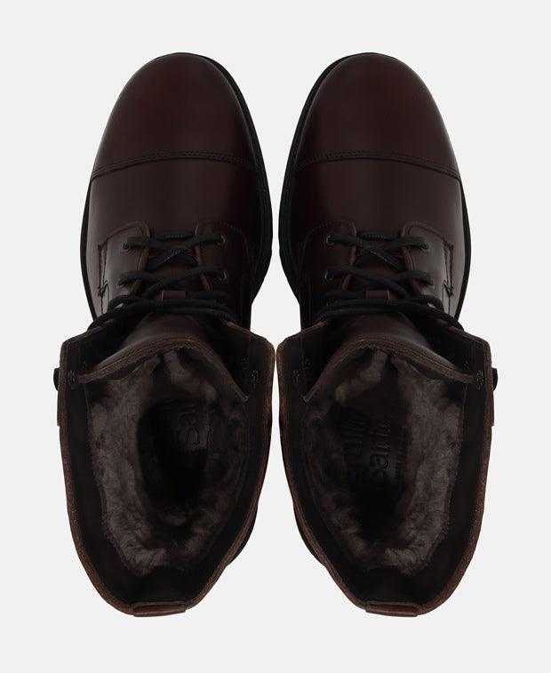 Schnürstiefeletten