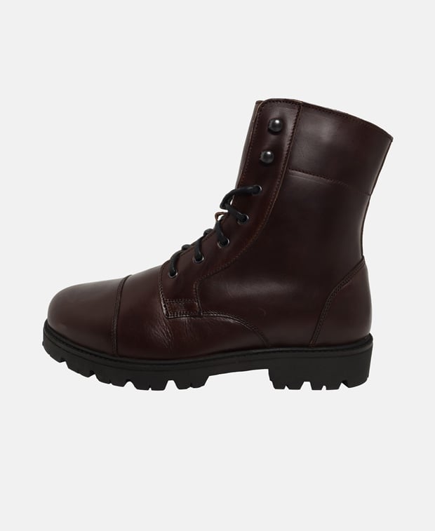 Schnürstiefeletten
