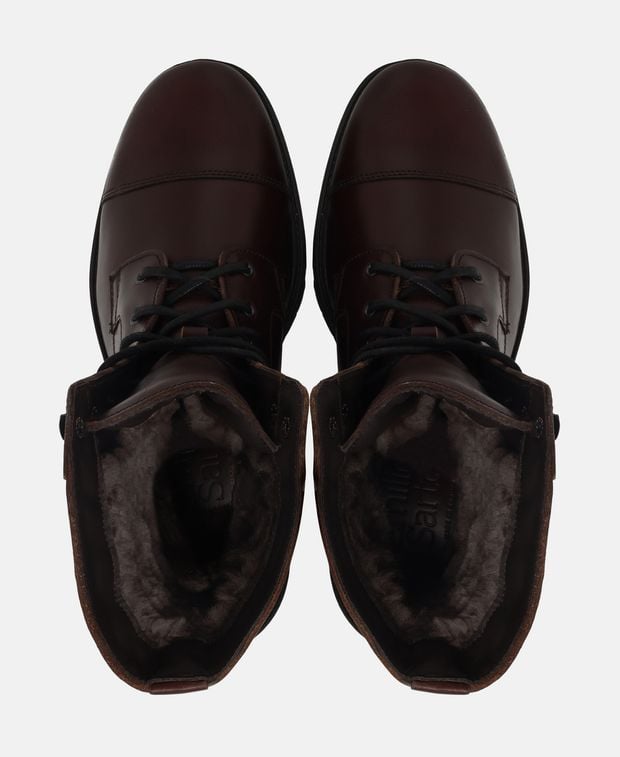 Schnürstiefeletten