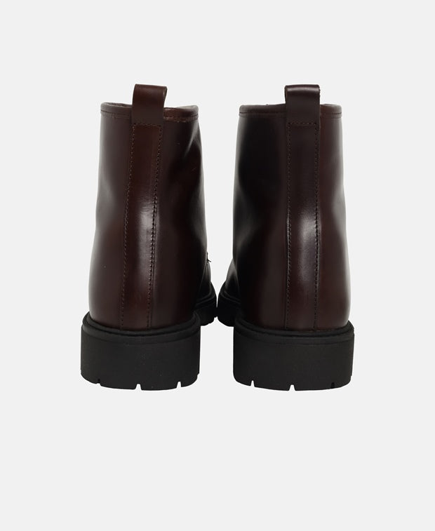 Schnürstiefeletten