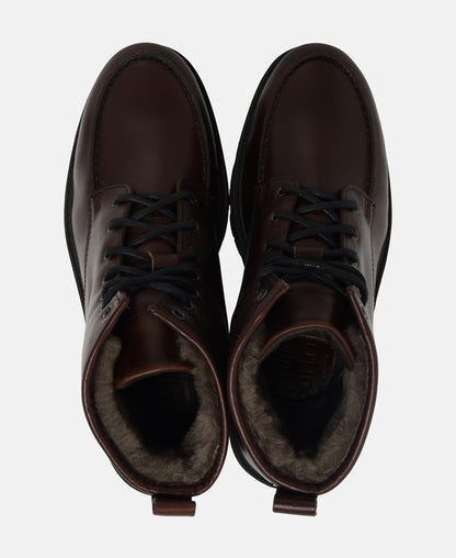 Schnürstiefeletten