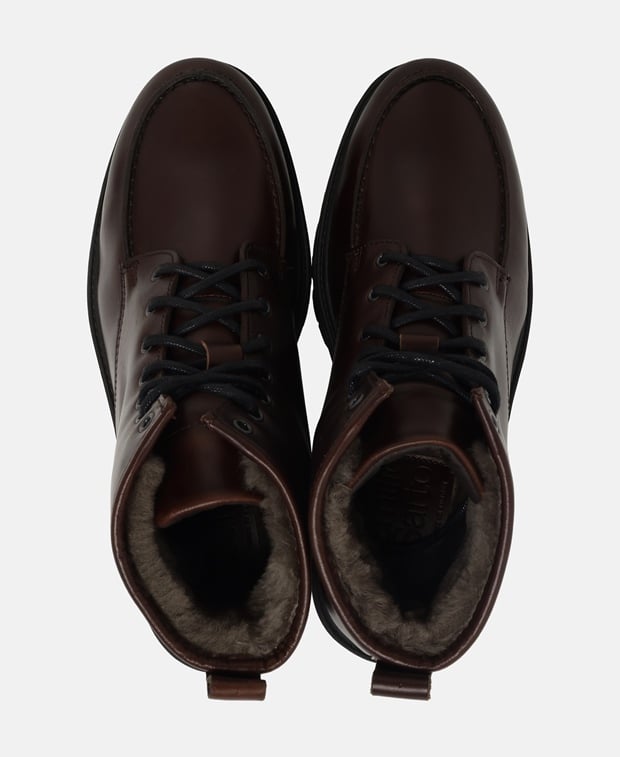 Schnürstiefeletten