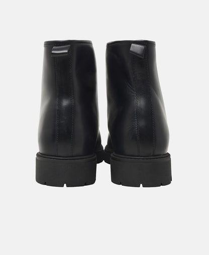 Schnürstiefeletten