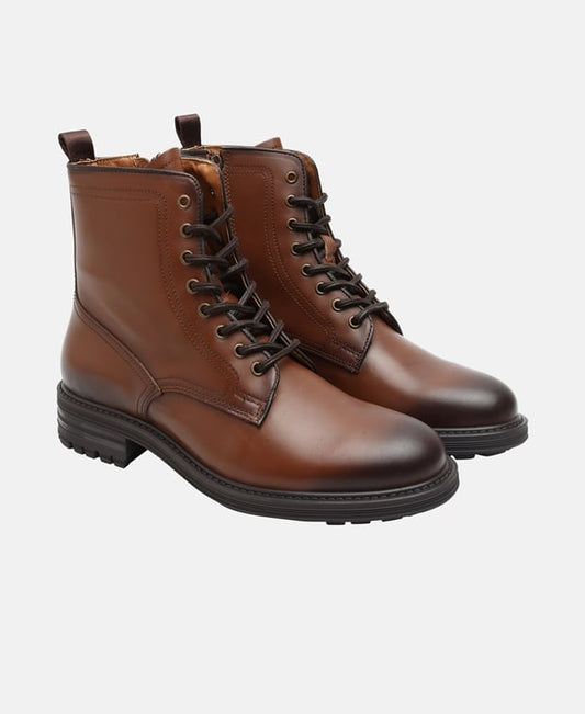 Schnürstiefeletten