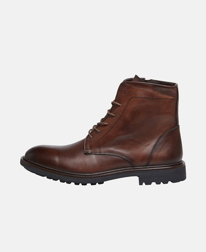 Schnürstiefeletten