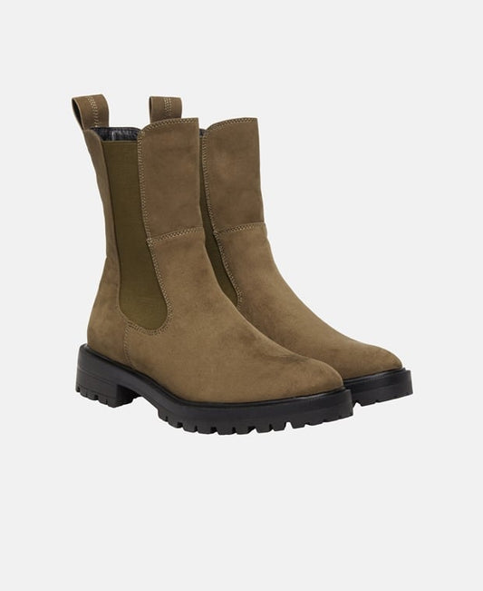 Chelsea Boots