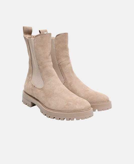 Chelsea Boots
