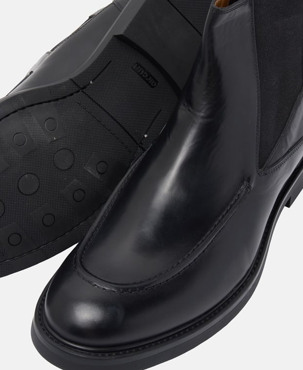 Chelsea Boots