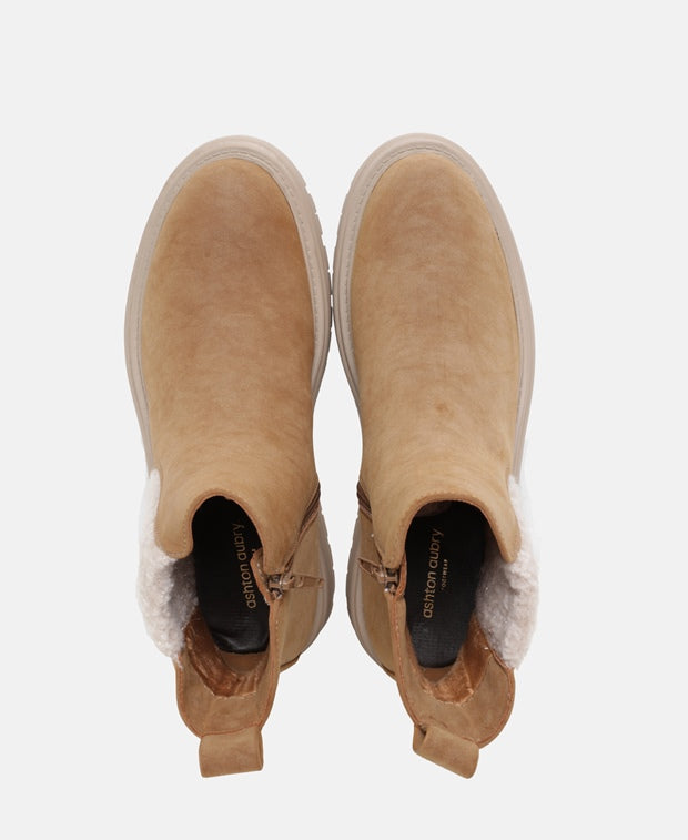 Chelsea Boots