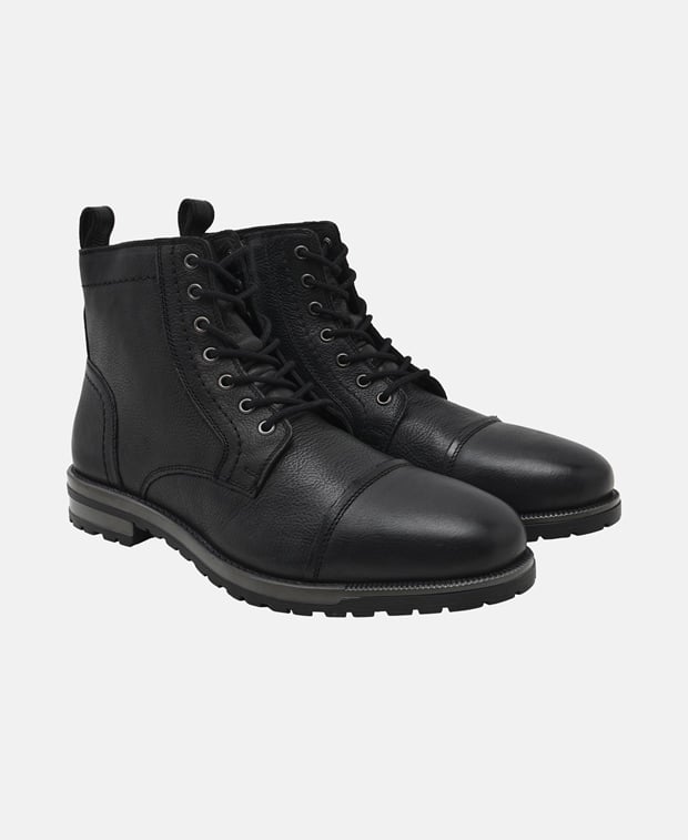 Schnürboots