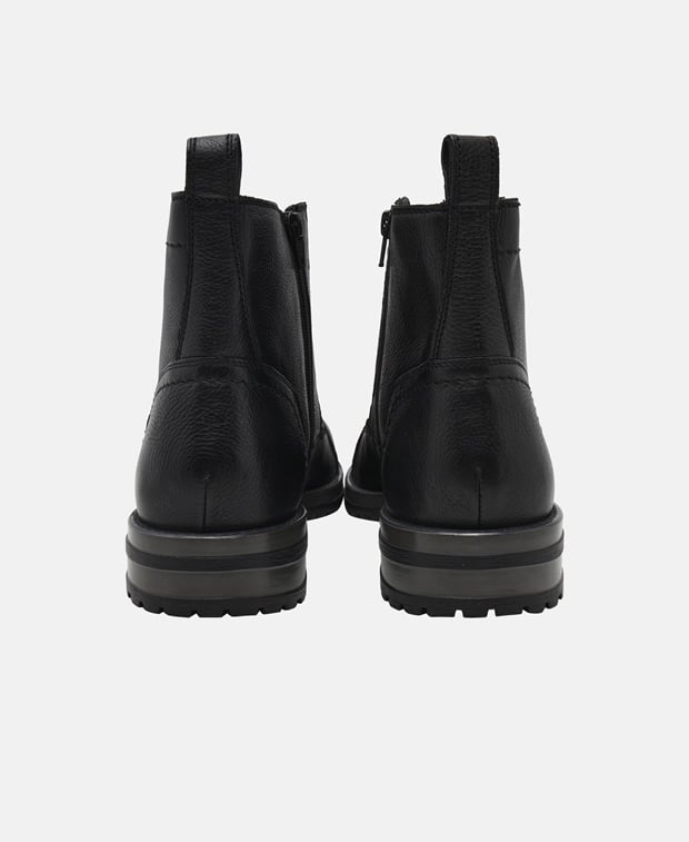 Schnürboots
