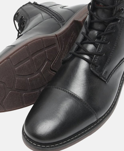 Schnürboots