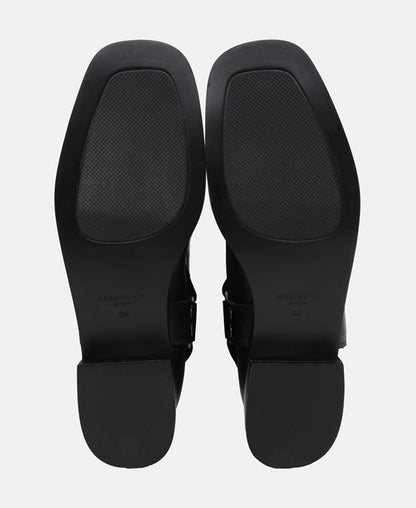 Wadenhohe Stiefel
