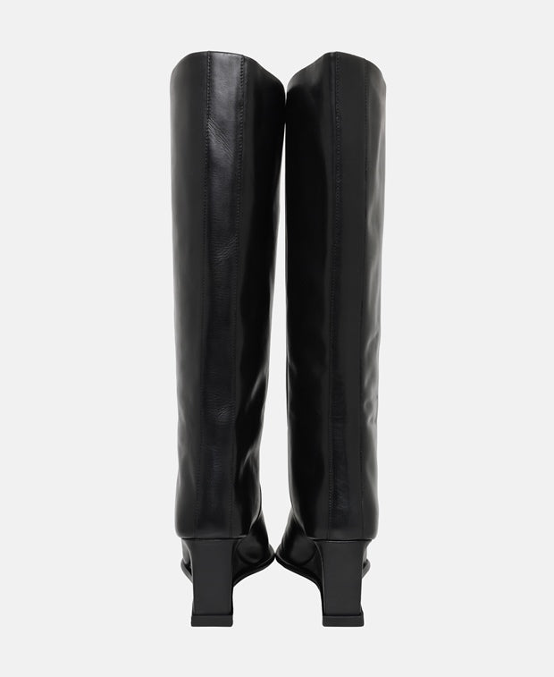 Stiefel mit Keilabsatz