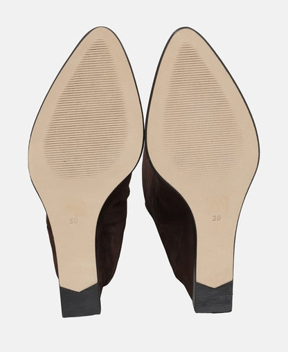 Stiefel mit Keilabsatz