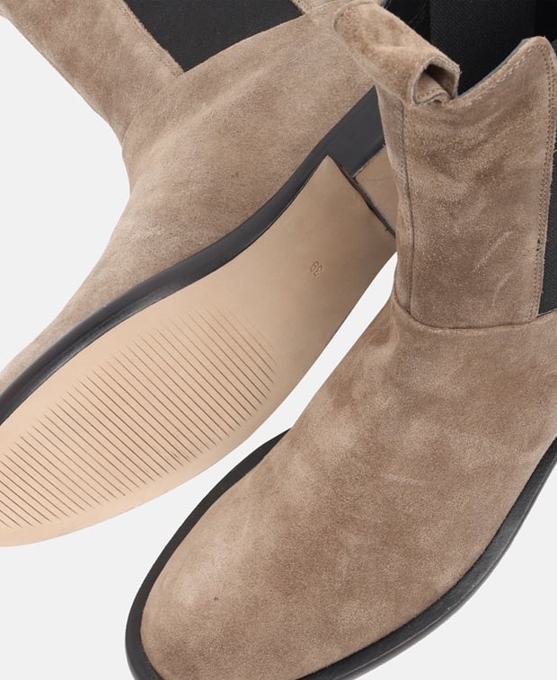 Chelsea Boots