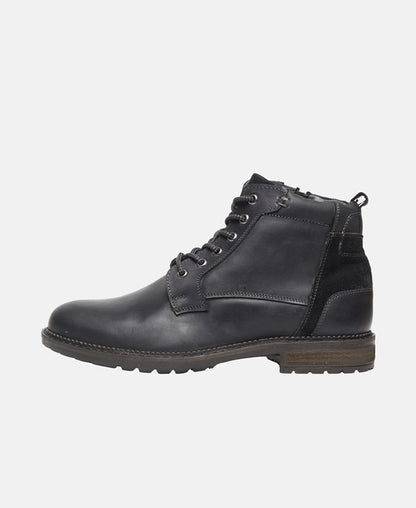 Schnürstiefeletten