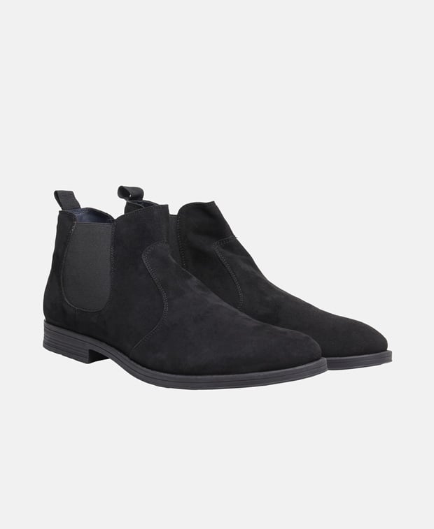 Chelsea Boots
