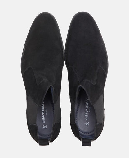 Chelsea Boots