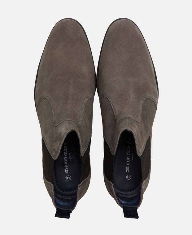Chelsea Boots