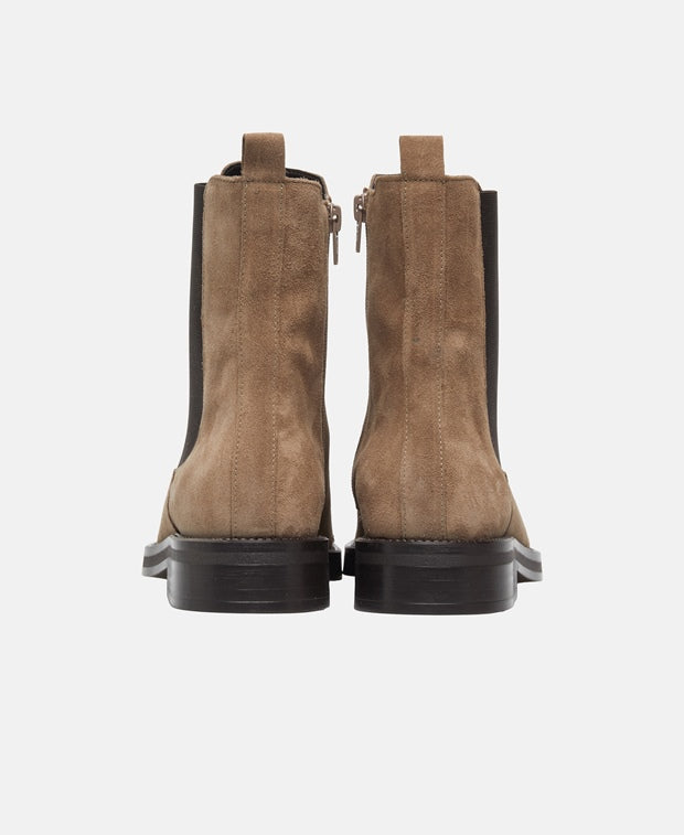Chelsea Boots