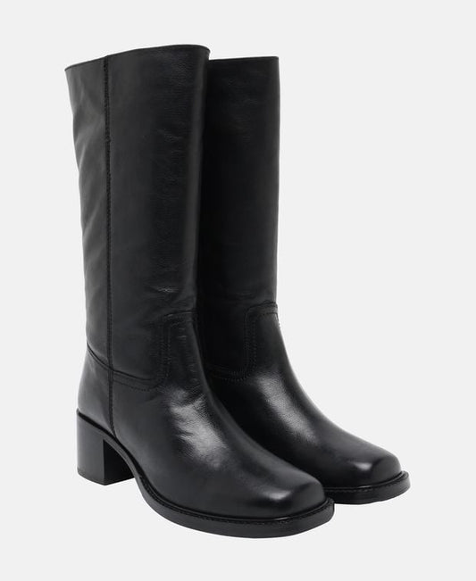 Stiefel