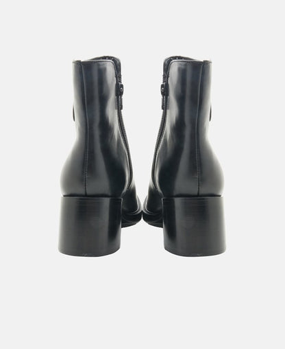 Schnürboots