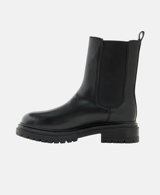 Chelsea Boots
