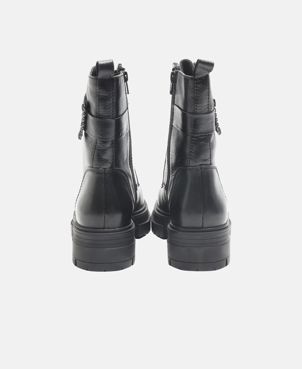 Schnürboots RIVERA