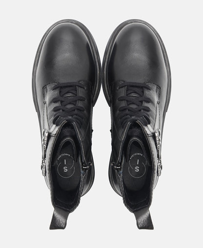 Schnürboots