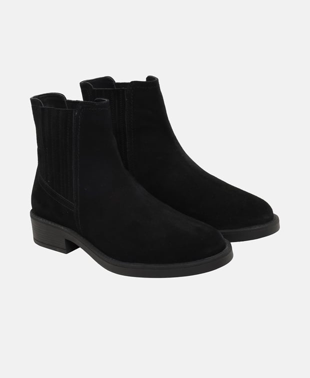 Chelsea Boots