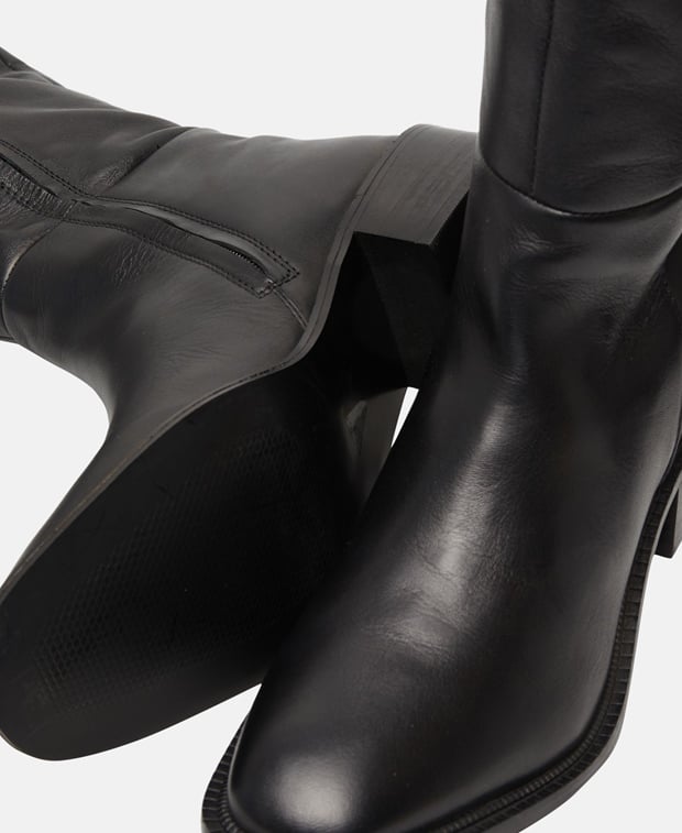 Overknee-Stiefel