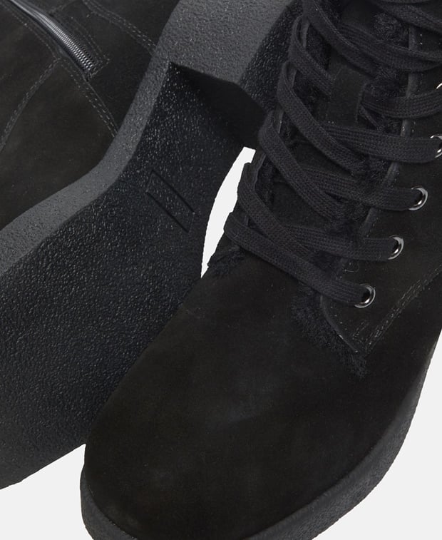 Schnürboots
