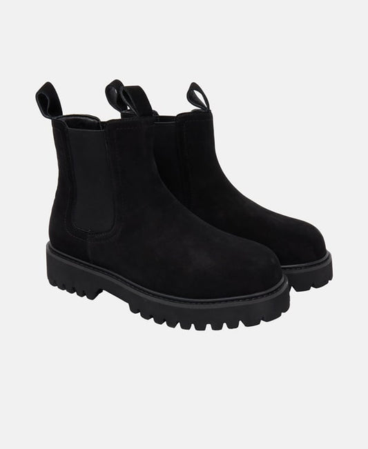 Chelsea Boots