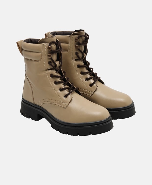 Schnürboots