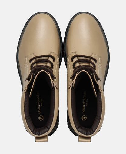 Schnürboots