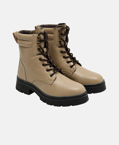 Schnürboots