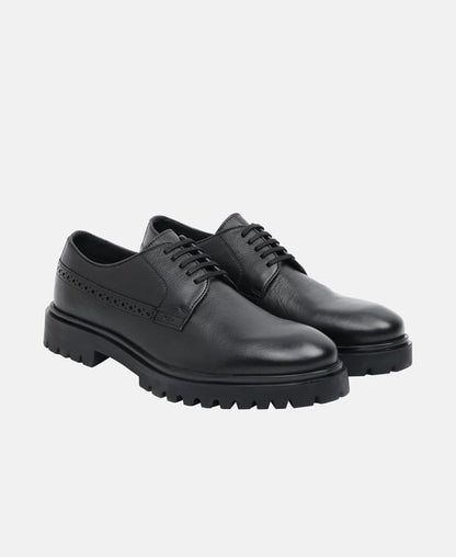 Schnürschuhe