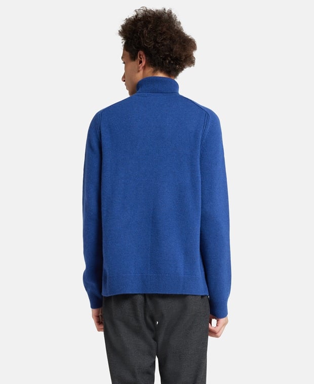 Rollkragenpullover