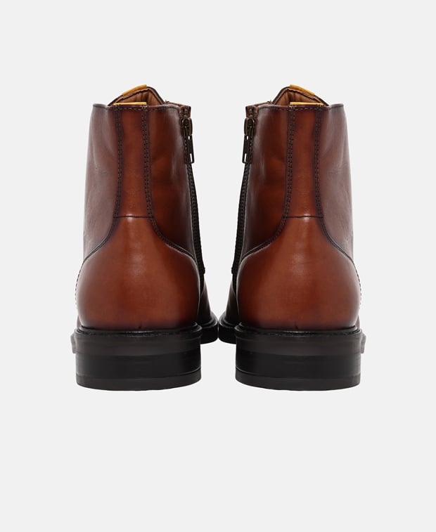 Schnürboots