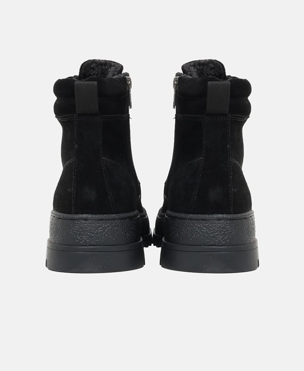 Schnürboots