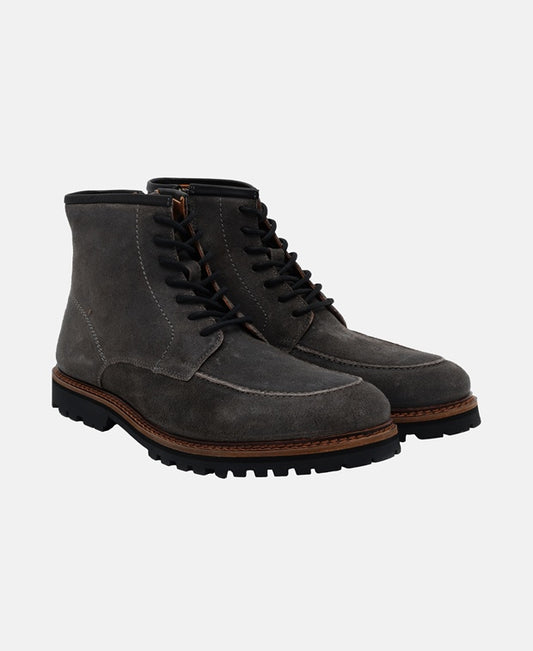 Schnürstiefeletten