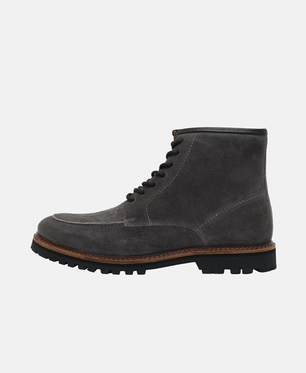 Schnürstiefeletten