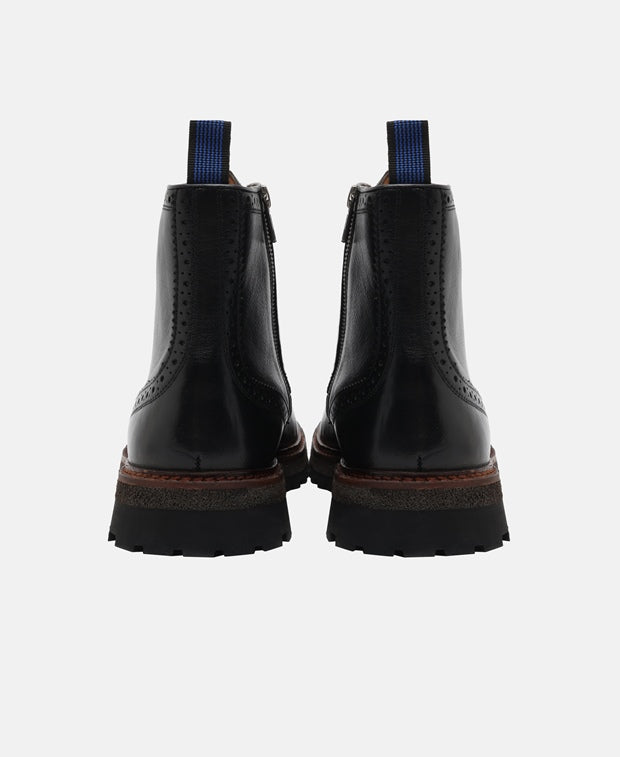 Schnürstiefeletten