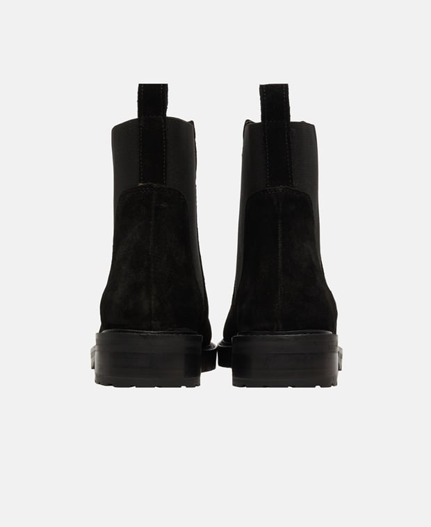 Chelsea Boots