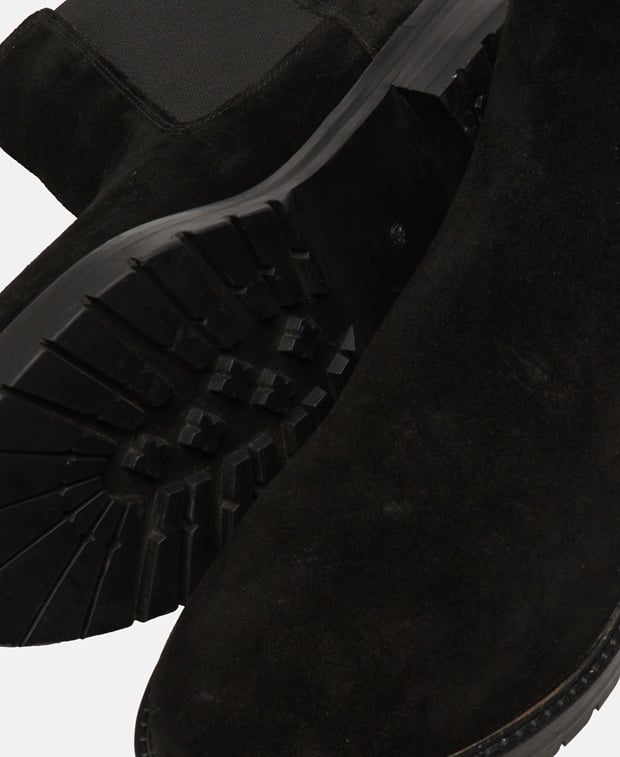 Chelsea Boots